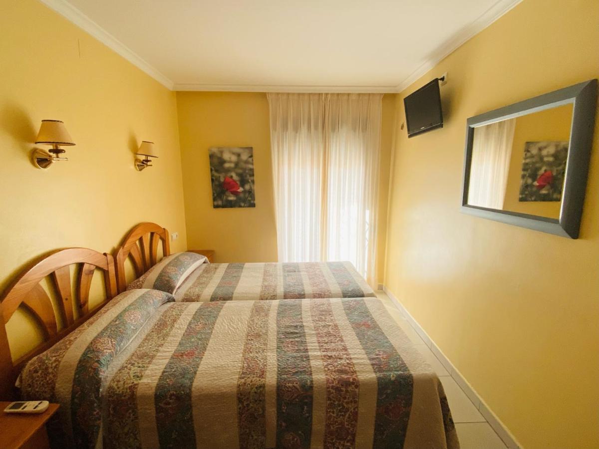 Hostal L'Anfora Denia Kültér fotó